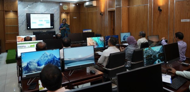 An academic session on project management