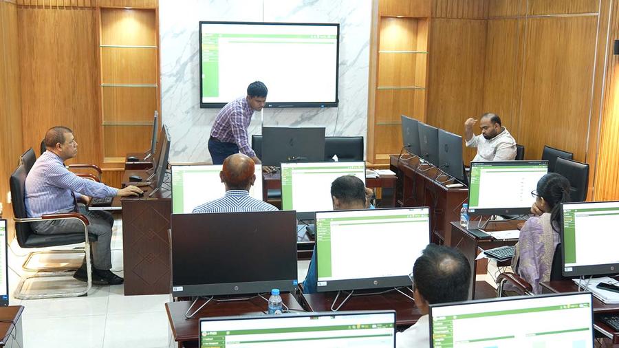 An interactive training session at the IMED LAB