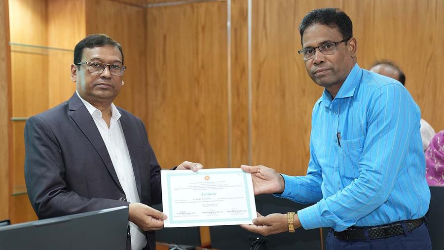 Certificate distribution