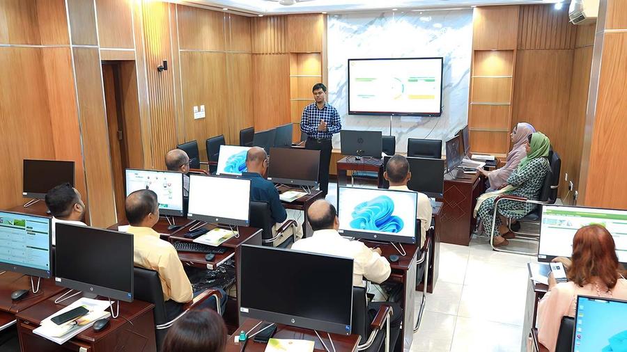 Practical demonstration of e-PMIS application