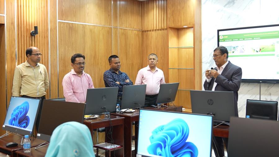 An academic session on project management