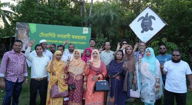 Participants on an educational visit to Tengragiri Wildlife Sanctuary
