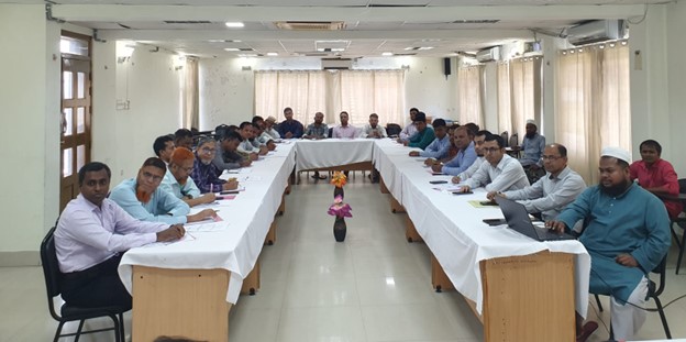 Participants in a hands-on ICT and e-PMIS workshop