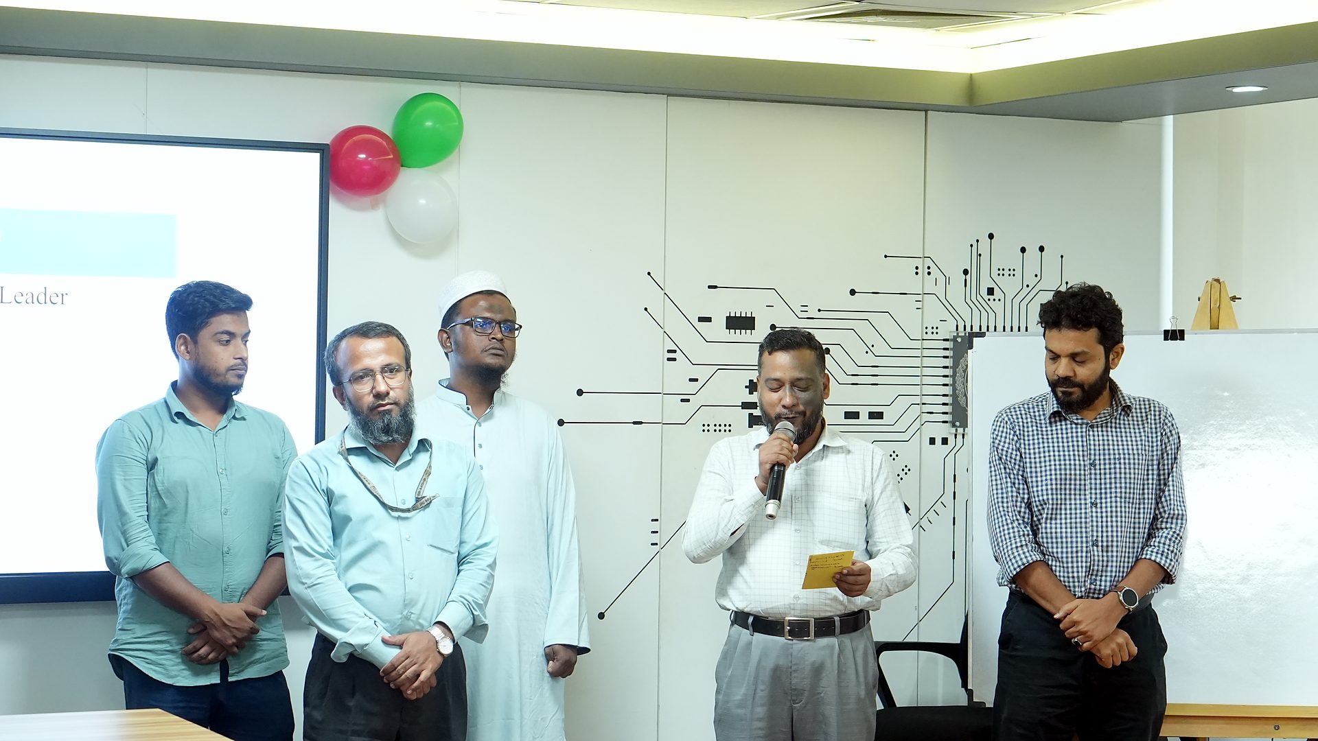 Third participant group presenting its findings