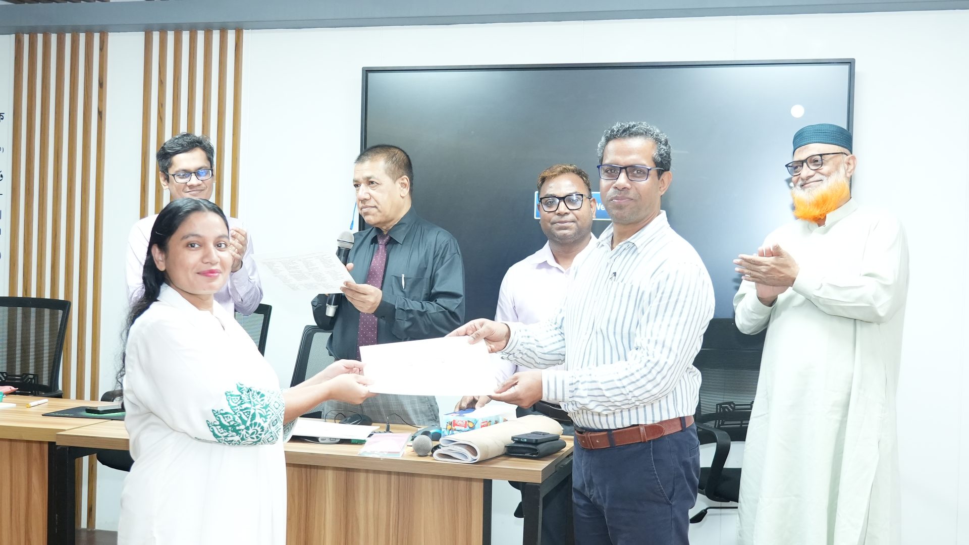 Closing certificate presentation of Package 21 Batch 2