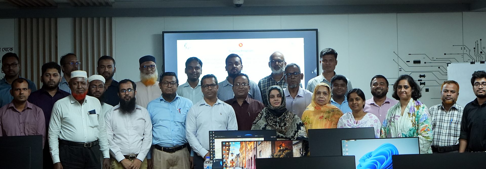Group photograph of 25 BWDB officials and resource persons at the second Climate-Smart Agriculture and Water Management training, Central ICT Lab, Pani Bhaban