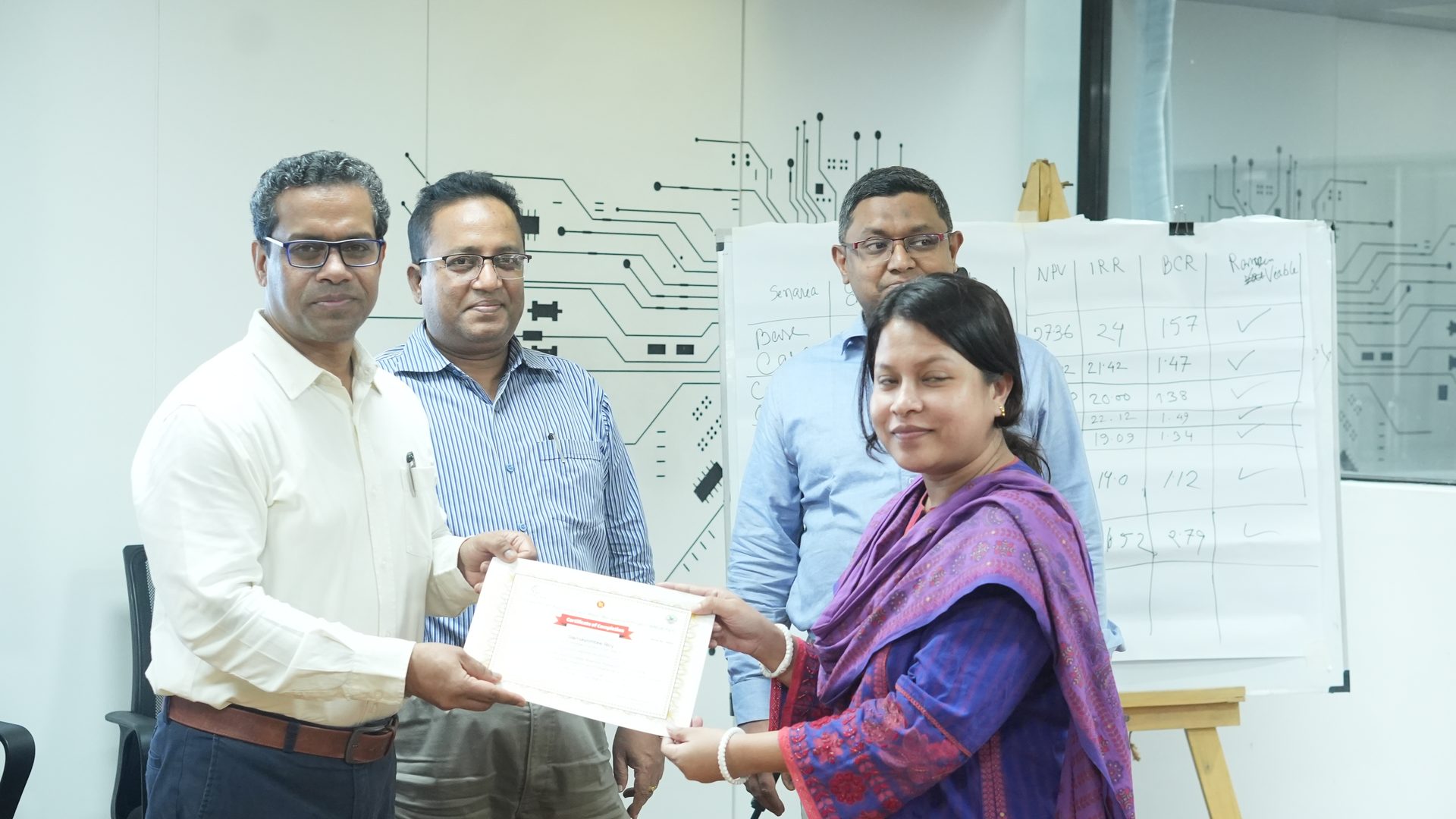 Certificate handover at the closing ceremony