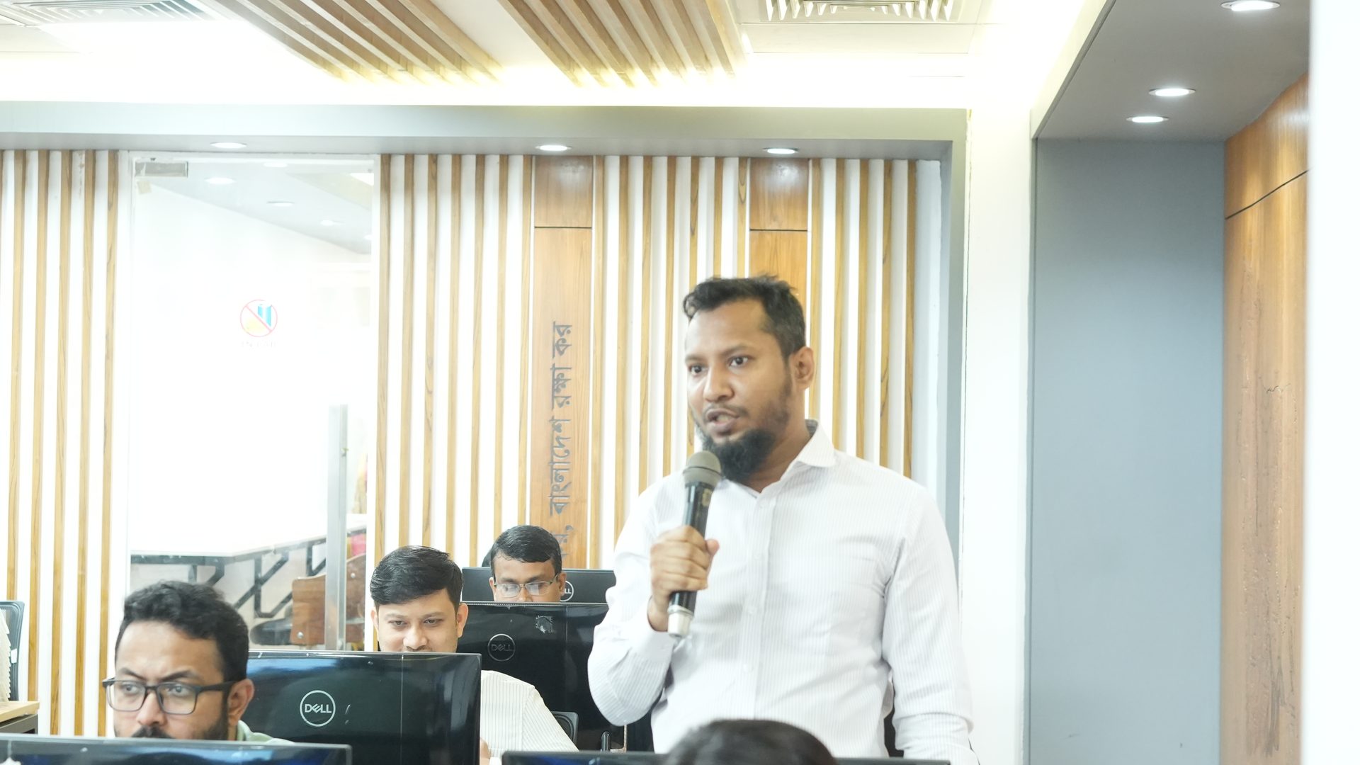 Participants stating their expectations from the course
