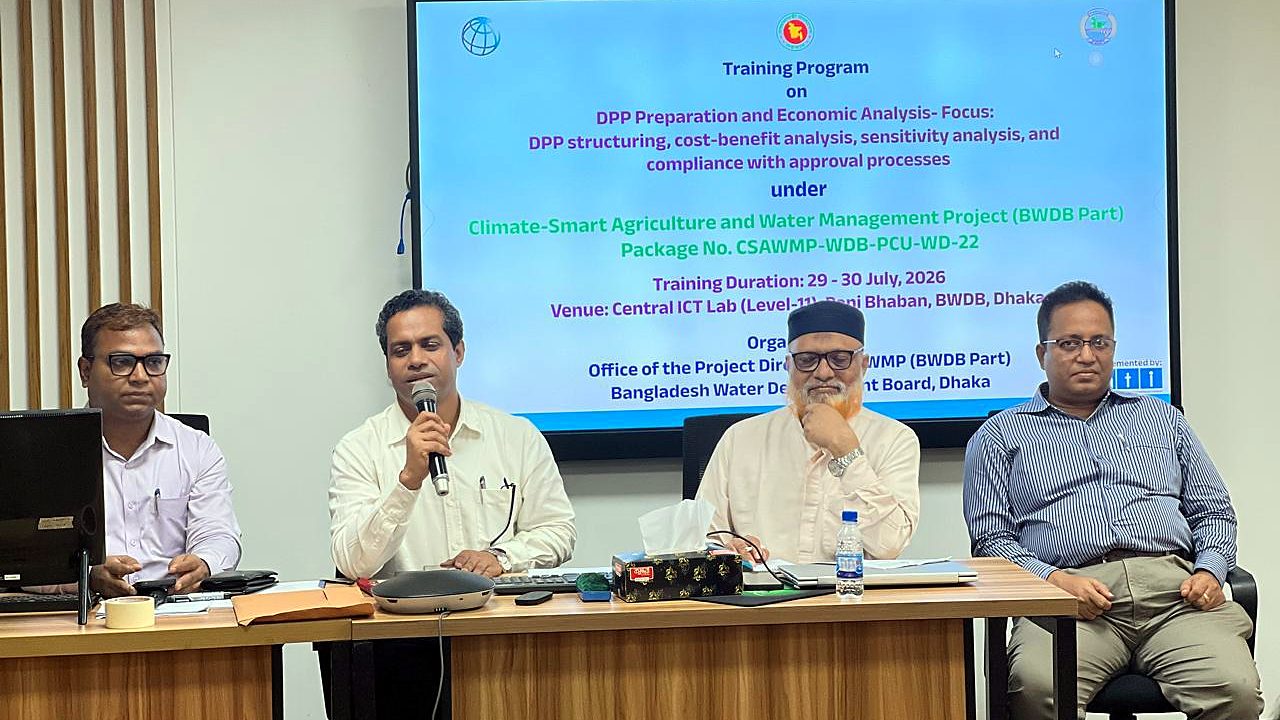 Opening session at the dais under the DPP Preparation and Economic Analysis banner