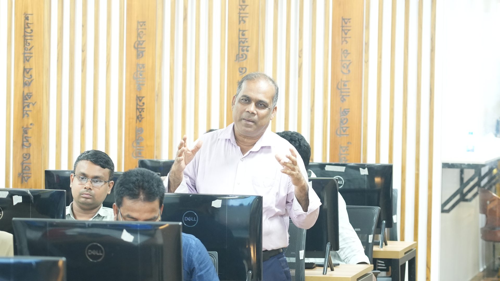 A participant giving feedback on the training