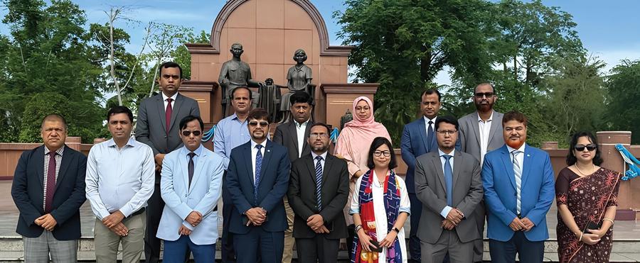 Group photo of the delegation at the Ministry of Public Health, Thailand
